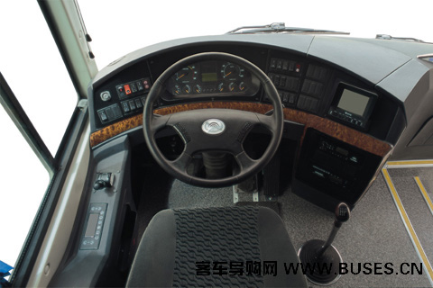宇通ZK6121HQ3Z客车(柴油国五25-72座)