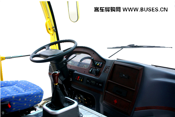 宇通GC23A观光车(柴油23座)