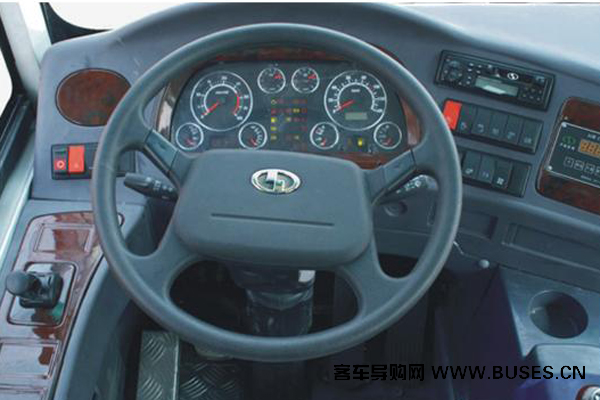 少林SLG6840T5E客车(天然气国五24-37座)