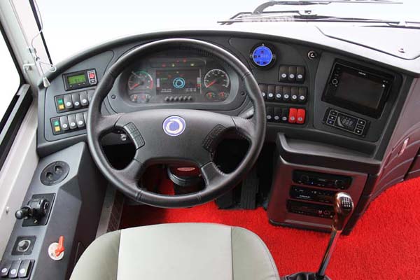 申龙SLK6120L5GN5客车(天然气国五24-59座)