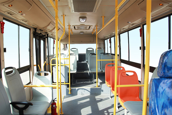 申龙SLK6779USD5公交车(柴油国五14-28座)