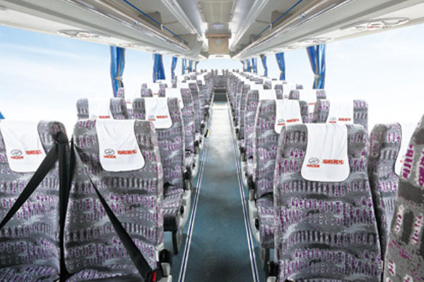 海格KLQ6125AE52客车(柴油国五24-55座)