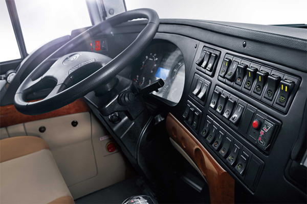 宇通ZK6122HNQ7Y客车(天然气国五25-57座)