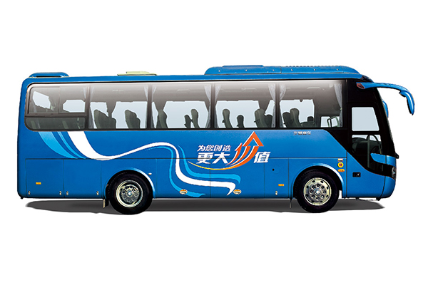 宇通ZK6758H5Z客车(柴油国五24-32座)