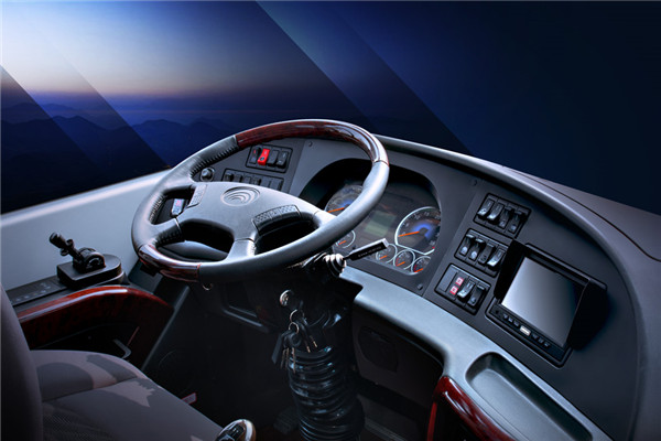 宇通ZK6888H1Z客车(柴油国五24-38座)