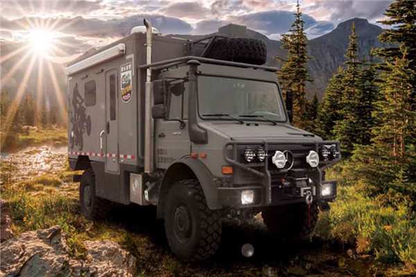 凯伦宾威ZK5080XLJ1房车(柴油国五2-6座)