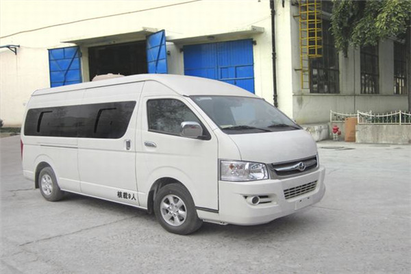 宇通ZK5030XJZ1救助车(汽油国四4-9座)