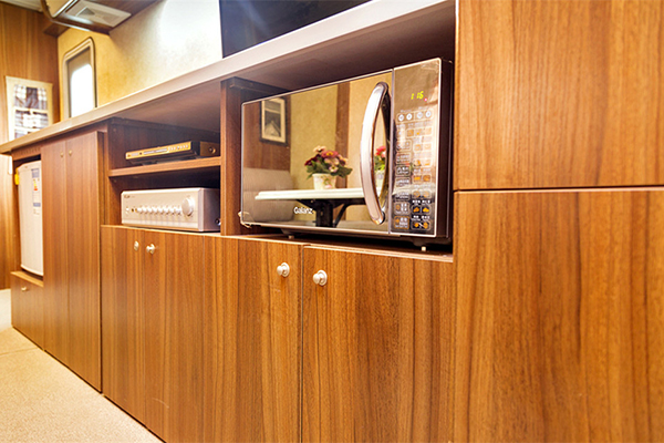 宇通ZK9040XLJ拖挂房车(6-9座)