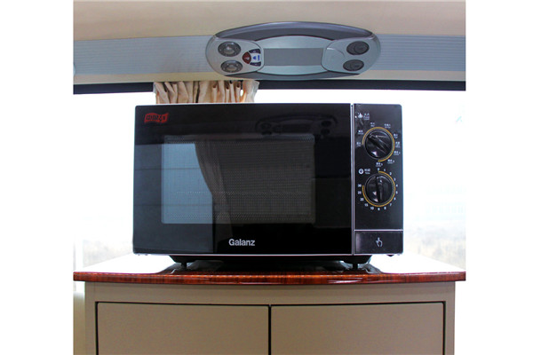 宇通ZK5130XZH5指挥车(柴油国五2-9座)