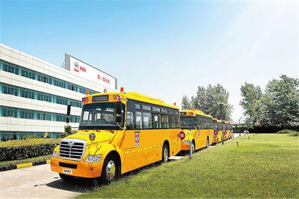 海格KLQ6106XQE5D中小学生专用校车(柴油国五24-46座)