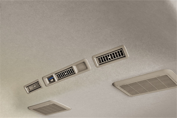 金旅XML6532JEVD01轻型客车(纯电动10-11座)