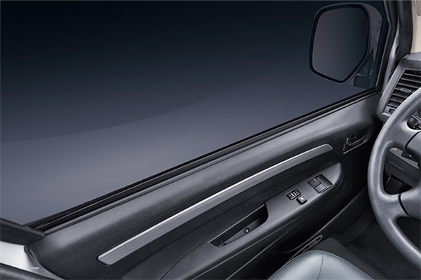 金旅XML6532JEVF0轻型客车(纯电动10-11座)