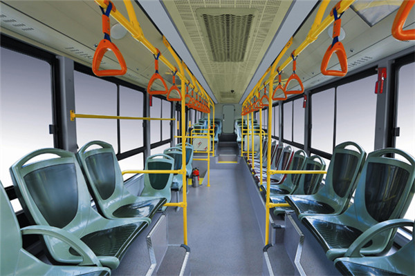 金旅XML6125JHEV75CN公交车(NG/电混动国五10-40座)