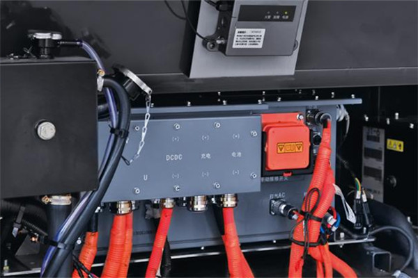 金旅XML6809JEV10客车(纯电动24-35座)