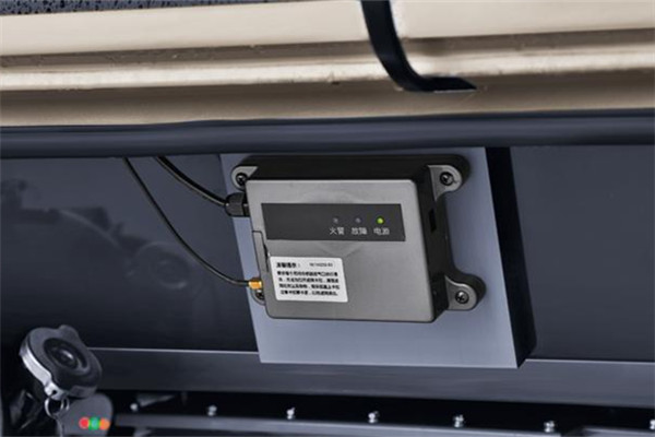 金旅XML6809JEV10客车(纯电动24-35座)