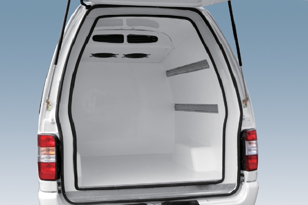 金旅XML5036XLC65E冷藏车(汽油国五2-5座)