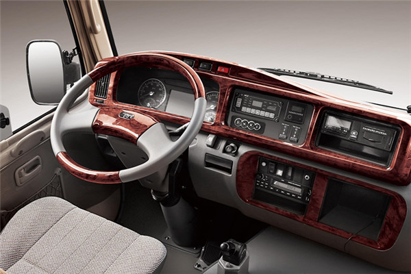 金旅XML6700JEV70C公交车(纯电动10-23座)