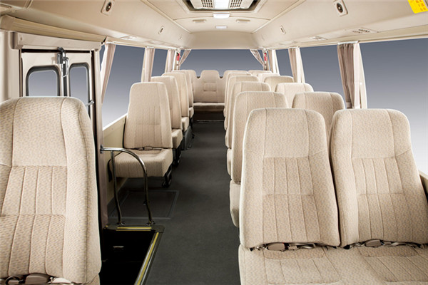 金旅XML6700JEV70客车(纯电动10-23座)