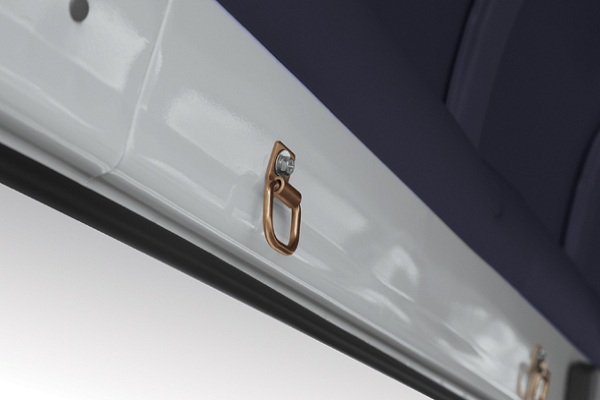 金旅XML5035XXY15厢式运输车(汽油国五2-5座)