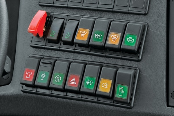 金旅XML6791J15YXC幼儿专用校车(柴油国五24-45座)