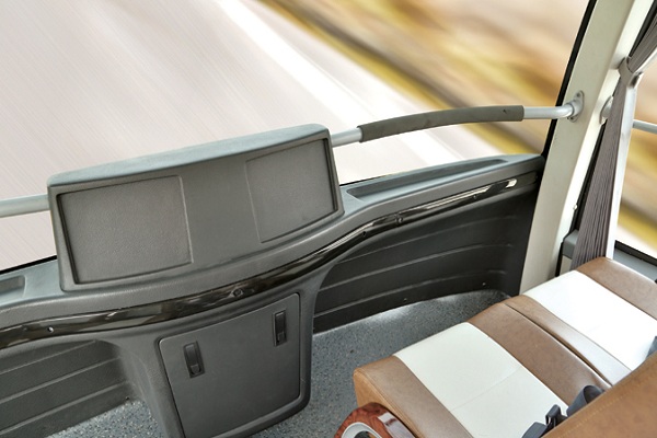 金旅XML6128J55N客车(天然气国五24-55座)