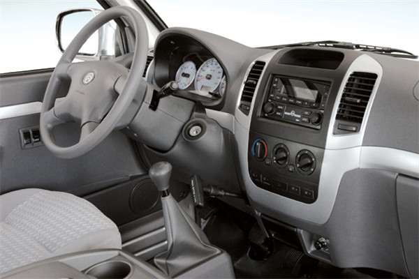 金旅XML6532J75客车(汽油国五10-12座)