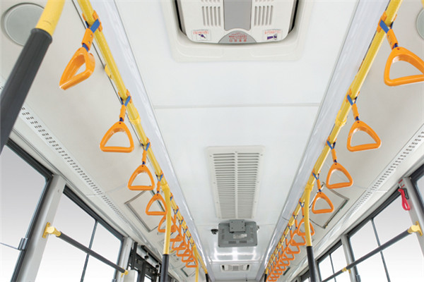 金旅XML6105JHEVC5C公交车(柴油/电混动国五20-36座)