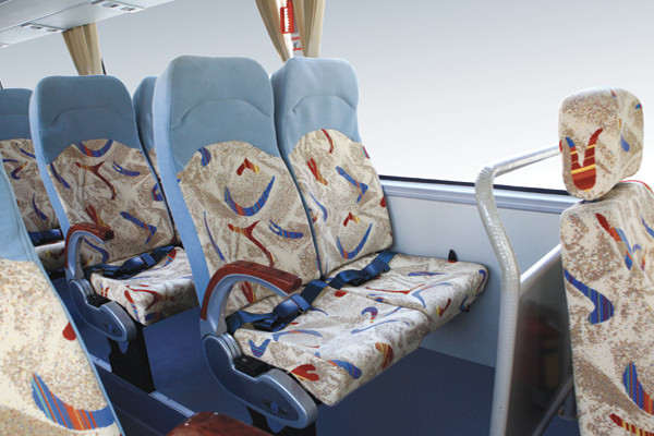 金旅XML6807J15Y客车(柴油国五24-34座)