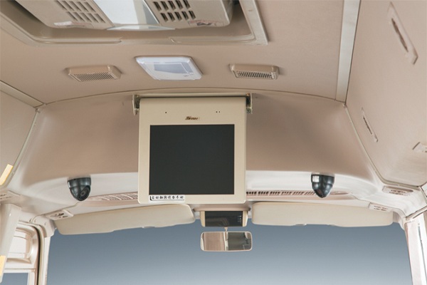 金旅XML6700J25N客车(天然气国五24-26座)