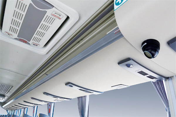 金旅XML6112J55Y客车(柴油国五24-54座)