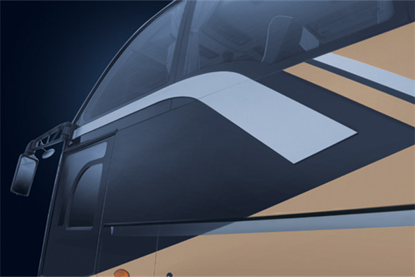 金旅XML6112J55NY客车(天然气国五24-54座)