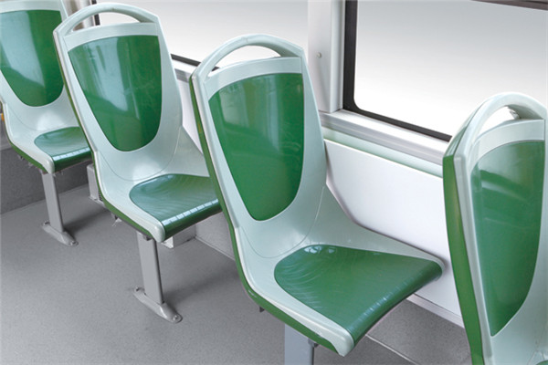 金旅XML6105JEV10C公交车(纯电动20-35座)