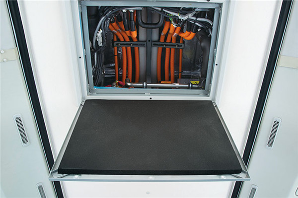 金龙XMQ6802AGCHEVN51公交车(NG/电混动国五10-27座)