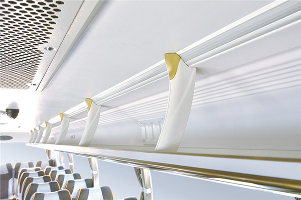 金龙XMQ6129HYN5D客车(天然气国五24-57座)