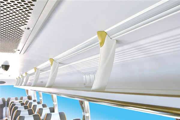 金龙XMQ6125HYD5C客车(柴油国五24-54座)