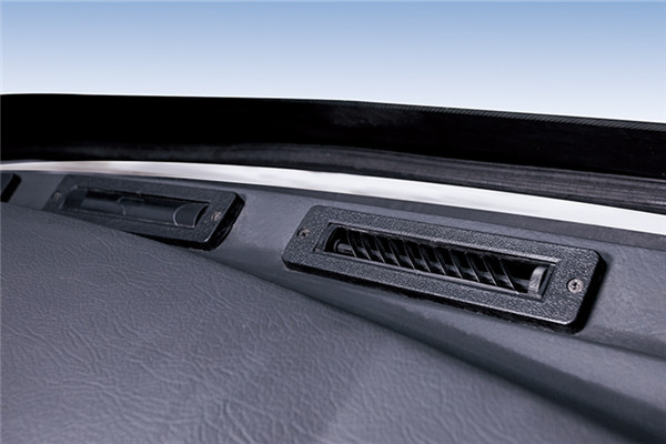 金龙XMQ6110BCBEVL4客车(纯电动24-51座)