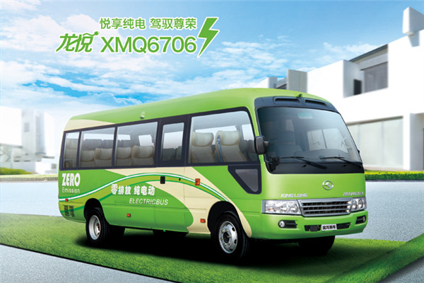 金龙XMQ6706BYBEVL1客车(纯电动10-23座)