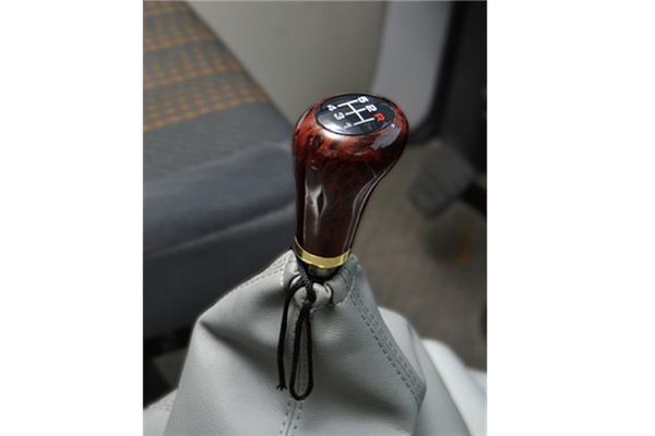 金龙XMQ5110XLH1教练车(柴油国五10-23座)