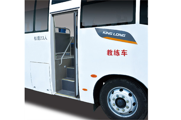 金龙XMQ5110XLH1教练车(柴油国五10-23座)