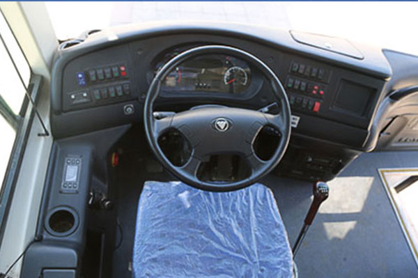 福田欧辉BJ6852EVUA-2客车(纯电动24-39座)