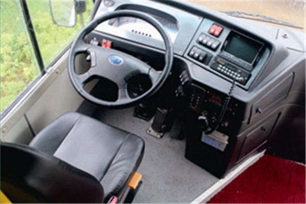 百路佳JXK6810BEV公交车(纯电动12-29座)