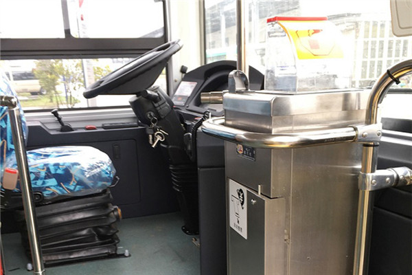 晶马JMV6105GRBEV公交车(纯电动24-35座)