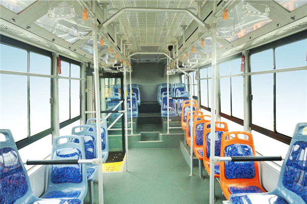 晶马JMV6115GRPHEV1插电式公交车(柴油/电混动国五24-39座)