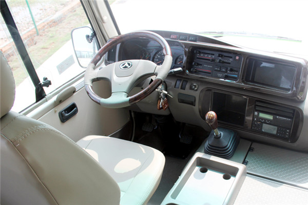 晶马JMV6603CF客车(柴油国五10-19座)