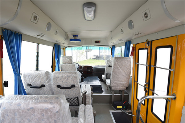 晶马JMV5053XGC工程车(柴油国五10-15座)