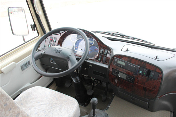 晶马JMV6607CF客车(柴油国五10-19座)