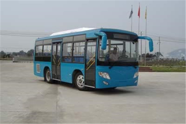 齐鲁BWC6735GA5公交车(柴油国五13-28座)