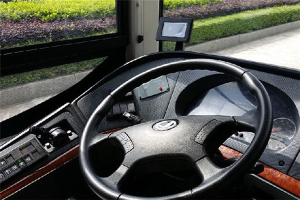 上饶SR6106PHEVNG1公交车(NG/电混动国五20-36座)