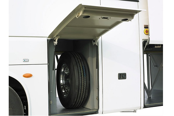 申龙SLK6129BDD5客车(柴油国五24-61座)