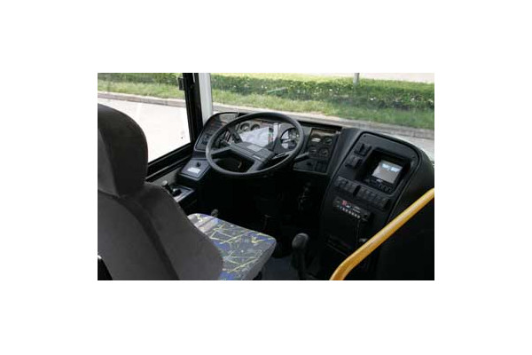 申沃SWB6129FC公交车(燃料电池23-32座)